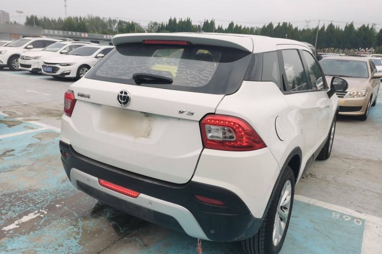 Used Brilliance V3 2015 1.5L Manual Elite Model Rear Right 45 Deg