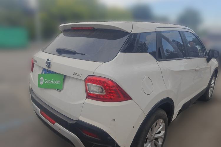 Used Brilliance V3 2015 1.5L Manual Elite Model Rear Right 45 Deg