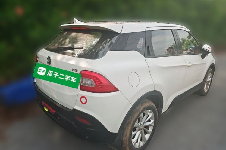 Used Brilliance V3 2015 1.5L Manual Base Version Rear Right 45 Deg