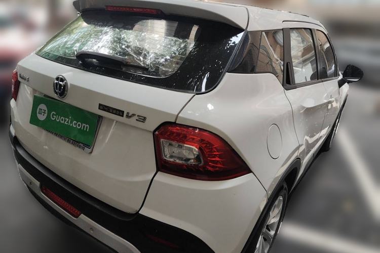Used Brilliance V3 2015 1.5L Automatic Smart Version Rear Right 45 Deg