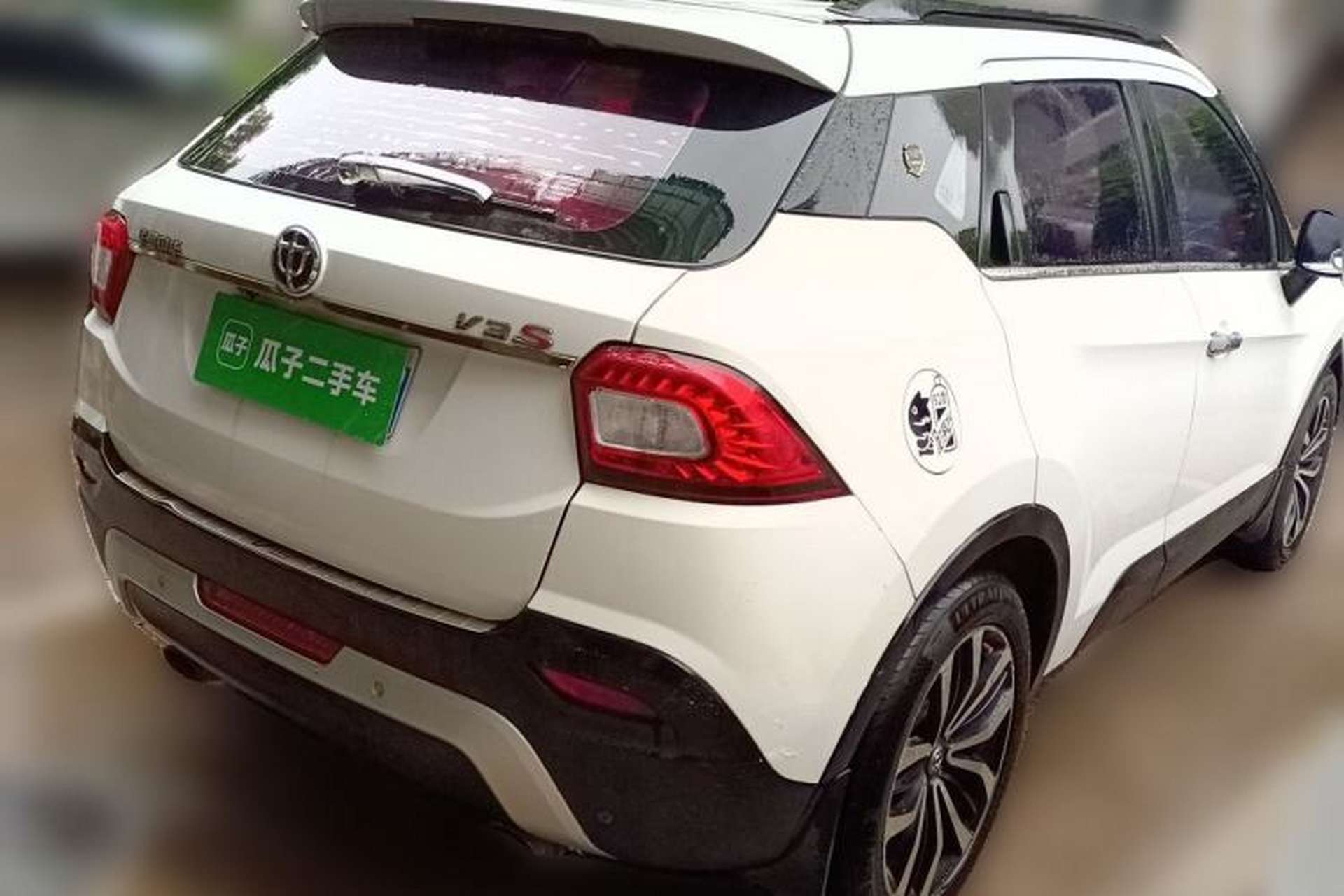 Used Brilliance V3 2015 1.5T Automatic Flagship Model Rear Right 45 Deg
