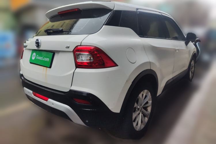 Used Brilliance V3 2015 1.5L Automatic Elite Model Rear Right 45 Deg