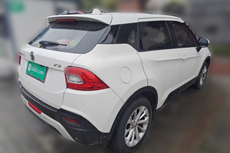Used Brilliance V3 2015 1.5L Manual Smart Version Rear Right 45 Deg