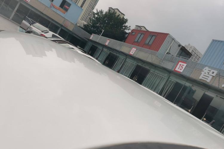 Used Brilliance V3 2015 1.5L Manual Elite Model Roof