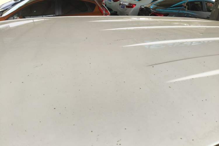 Used Brilliance V3 2015 1.5L Manual Comfort Model Roof