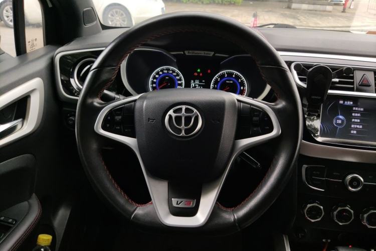 Used Brilliance V3 2015 1.5T Automatic Elite Model Steering Wheel