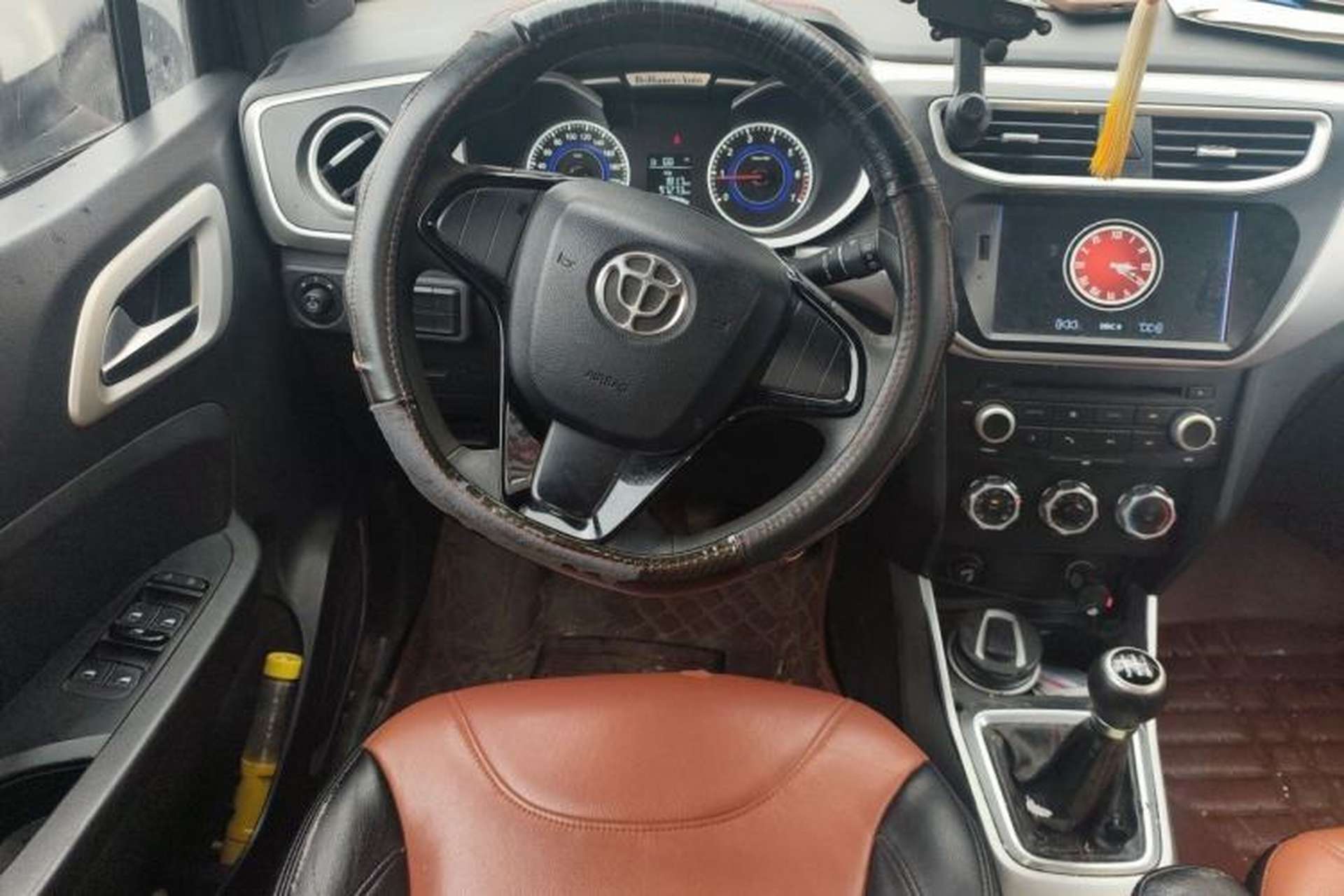 Used Brilliance V3 2015 1.5L Manual Comfort Model Steering Wheel