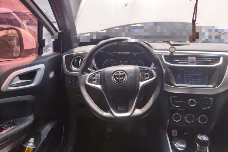 Used Brilliance V3 2015 1.5L Manual Elite Model Steering Wheel