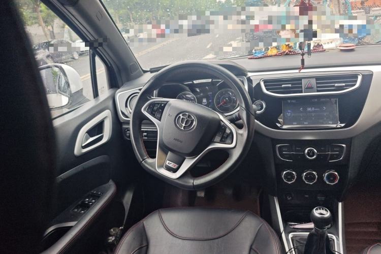 Used Brilliance V3 2015 1.5L Manual Smart Version Steering Wheel