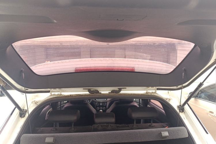 Used Brilliance V3 2015 1.5L Manual Smart Version Trunk