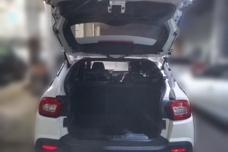 Used Brilliance V3 2015 1.5L Automatic Smart Version Trunk