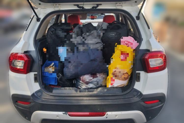 Used Brilliance V3 2015 1.5L Manual Smart Version Trunk