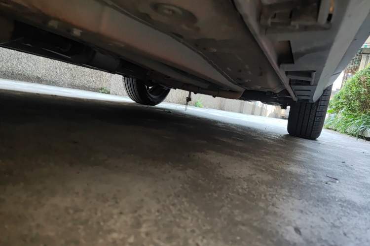 Used Brilliance V3 2015 1.5T Automatic Elite Model Chassis Front Left