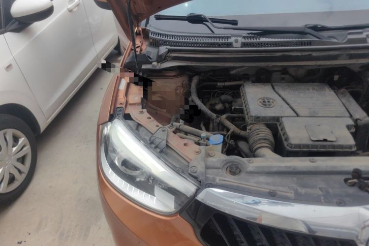 Used Brilliance V3 2015 1.5L Manual Smart Version Engine Bay Right
