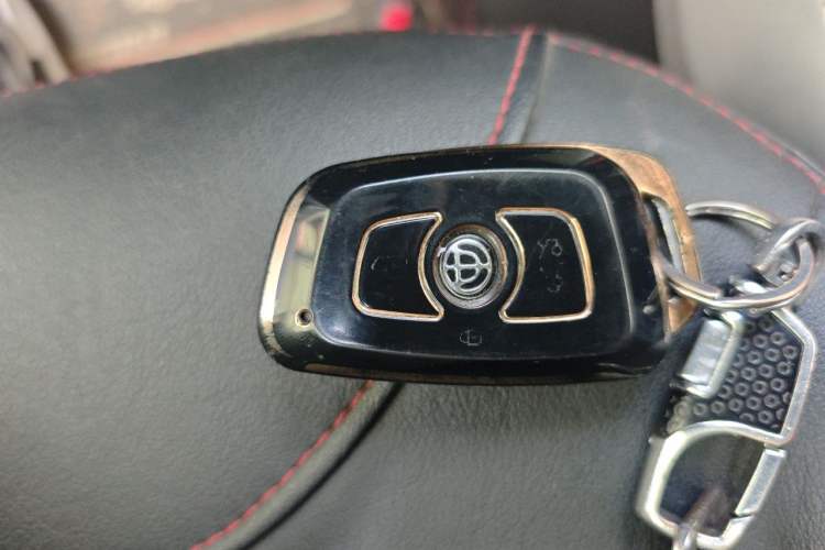 Used Brilliance V3 2015 1.5L Manual Smart Version Vehicle Key
