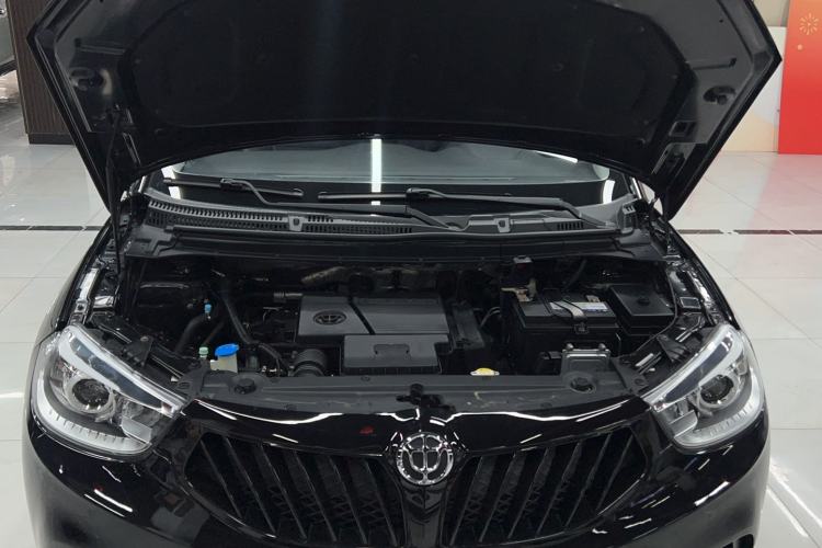 Used Brilliance V3 2016 1.5L Automatic Smart Version Engine Bay