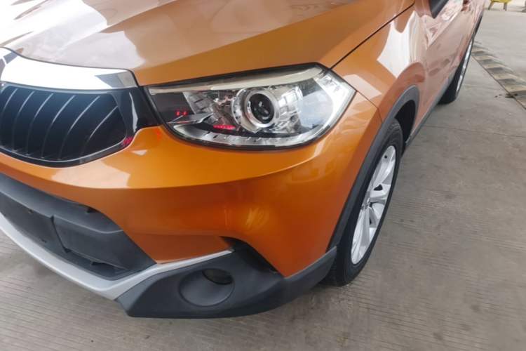 Used Brilliance V3 2016 1.5L Automatic Smart Version Left Front Headlight