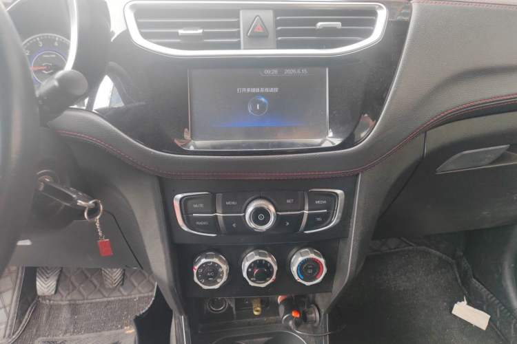 Used Brilliance V3 2016 1.5L Manual Elite Version Audio And AC Panel