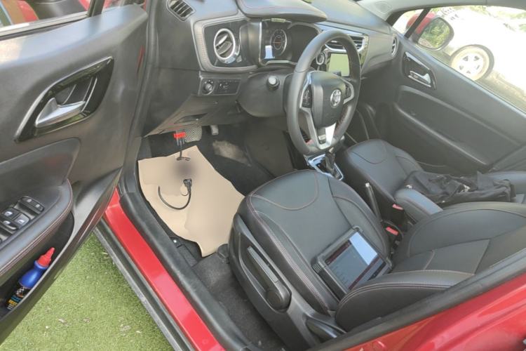 Used Brilliance V3 2016 1.5L Automatic Smart Version Driver Seat