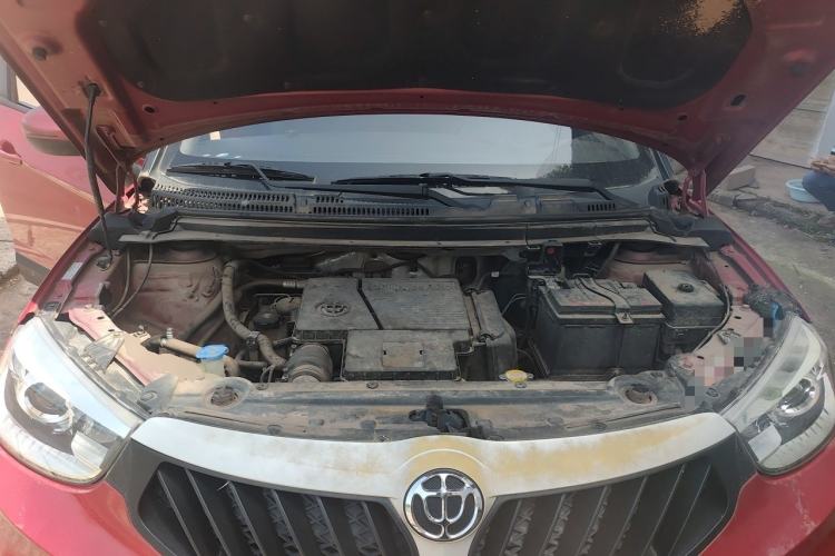 Used Brilliance V3 2016 1.5L Manual Comfort Model Engine Bay