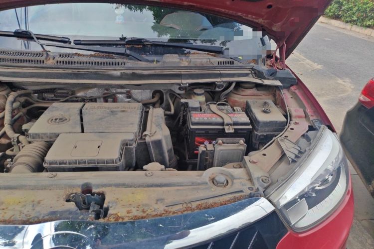 Used Brilliance V3 2016 1.5L Automatic Smart Version Engine Bay Left