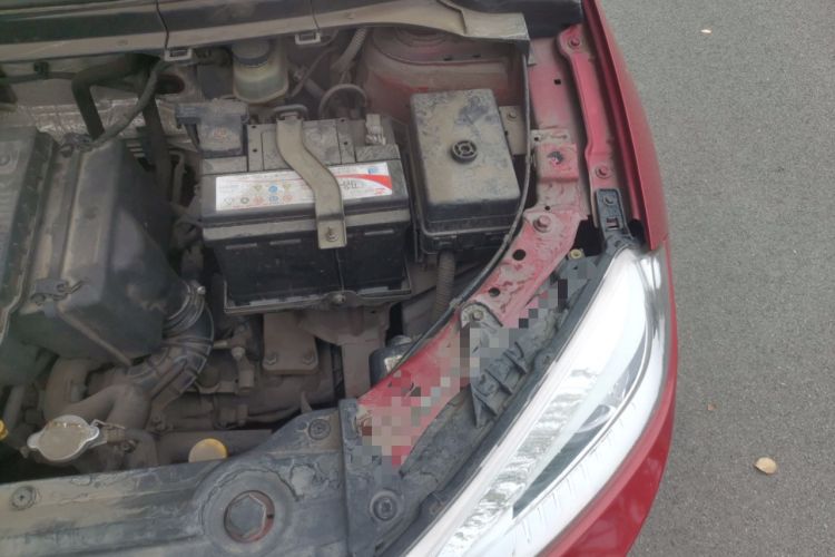 Used Brilliance V3 2016 1.5L Manual Smart Version Engine Bay Left