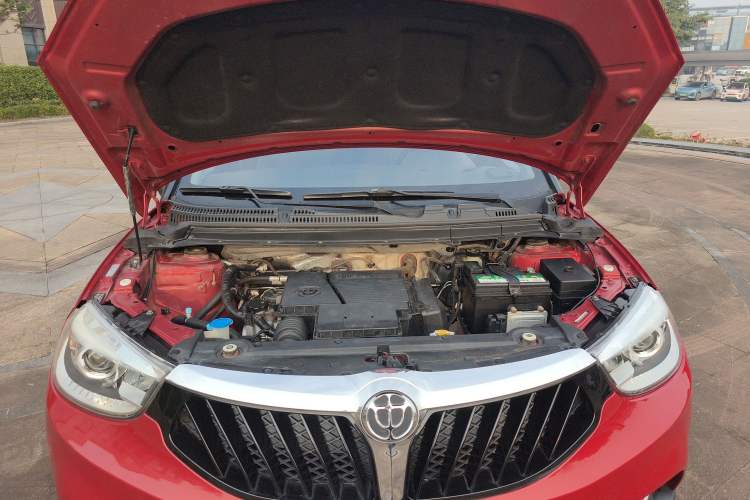 Used Brilliance V3 2016 1.5L Automatic Elite Model Engine Bay
