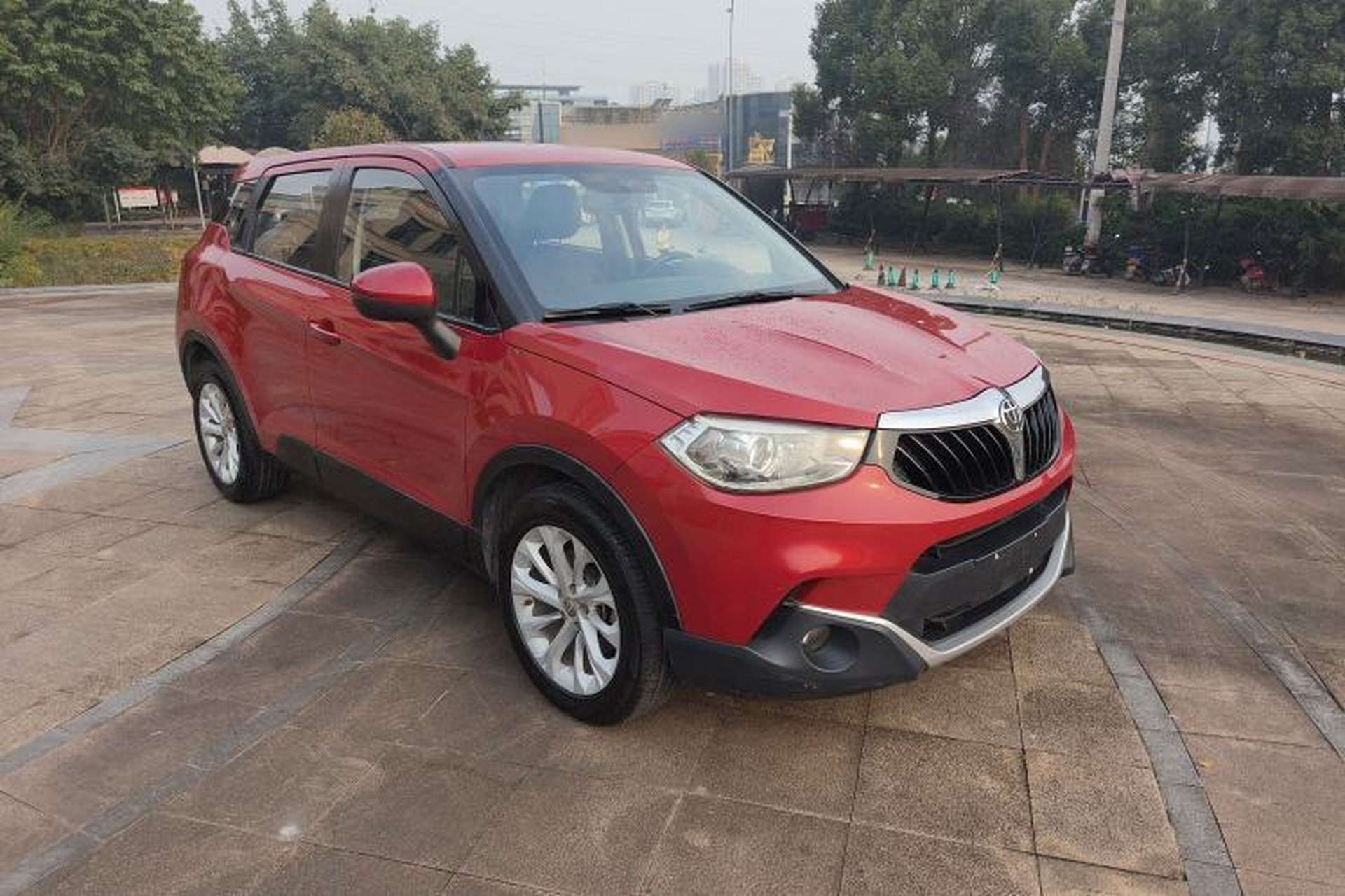 Used Brilliance V3 2016 1.5L Automatic Elite Model Front Right 45 Deg