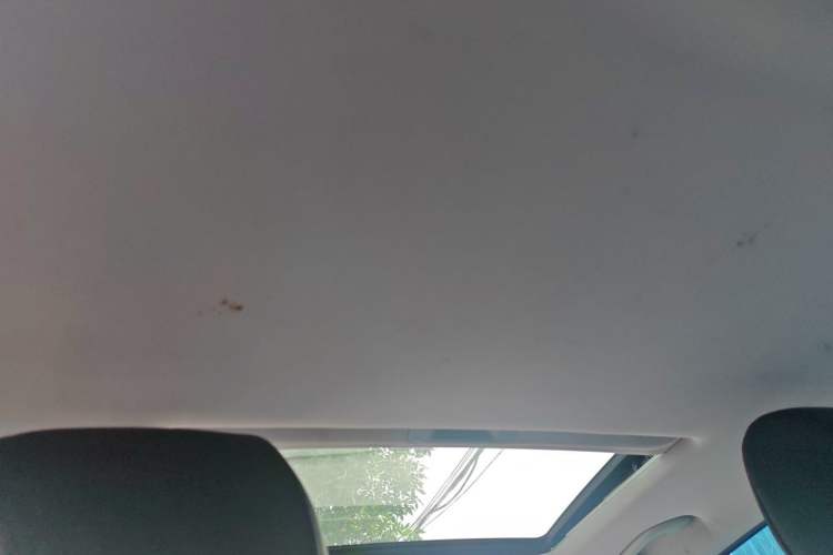 Used Brilliance V3 2016 1.5L Automatic Smart Version Headliner