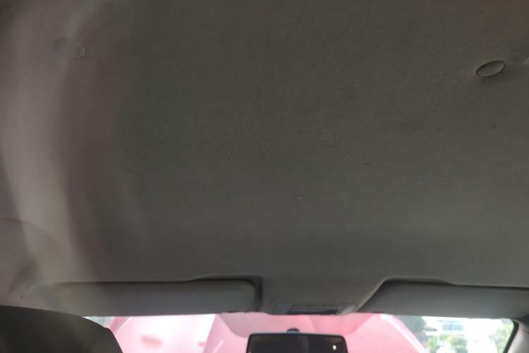 Used Brilliance V3 2016 1.5L Manual Comfort Model Headliner