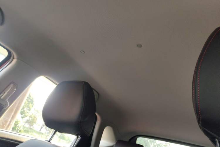 Used Brilliance V3 2016 1.5L Manual Elite Version Headliner