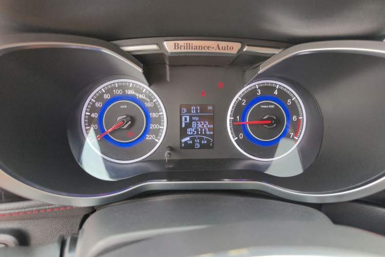 Used Brilliance V3 2016 1.5L Automatic Elite Model Instrument Cluster
