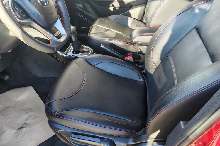 Used Brilliance V3 2016 1.5L Automatic Smart Version Interior 3