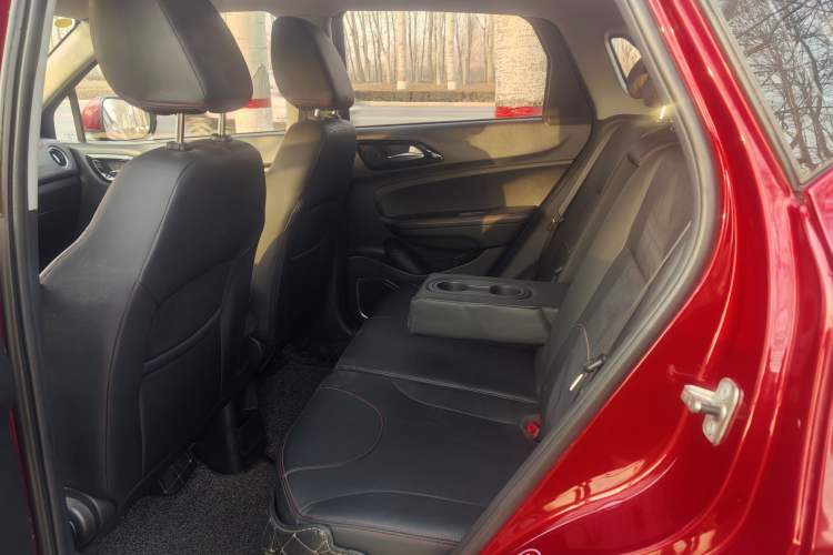 Used Brilliance V3 2016 1.5L Automatic Smart Version Interior 3