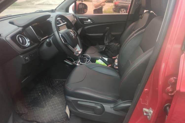 Used Brilliance V3 2016 1.5L Automatic Smart Version Left Front Seat