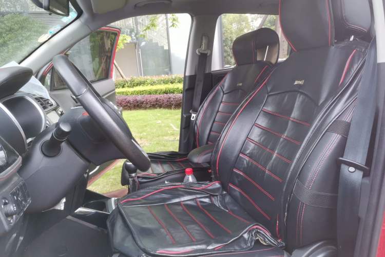 Used Brilliance V3 2016 1.5L Manual Smart Version Left Front Seat