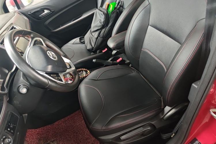 Used Brilliance V3 2016 1.5T Automatic Flagship Model Left Front Seat