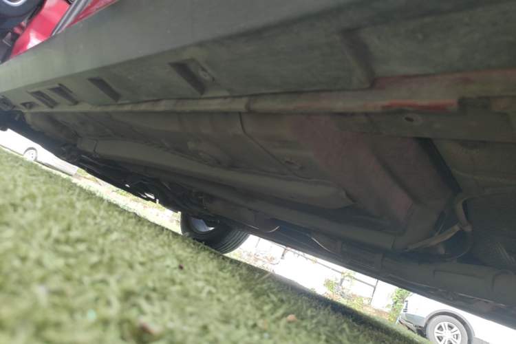 Used Brilliance V3 2016 1.5L Automatic Smart Version Left Side Sill