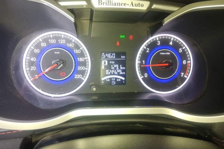 Used Brilliance V3 2016 1.5L Automatic Comfort Model Odometer Close Up