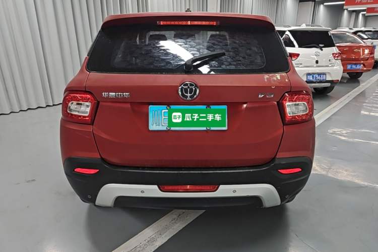Used Brilliance V3 2016 1.5L Manual Smart Version Rear
