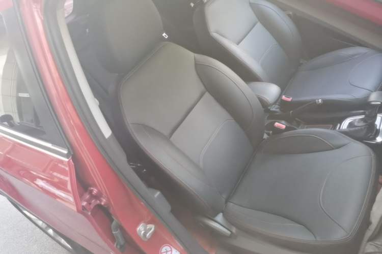 Used Brilliance V3 2016 1.5L Automatic Smart Version Right Front Seat