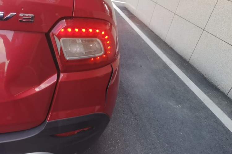 Used Brilliance V3 2016 1.5L Automatic Smart Version Right Rear Taillight
