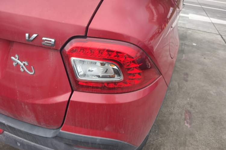 Used Brilliance V3 2016 1.5L Manual Comfort Model Right Rear Taillight