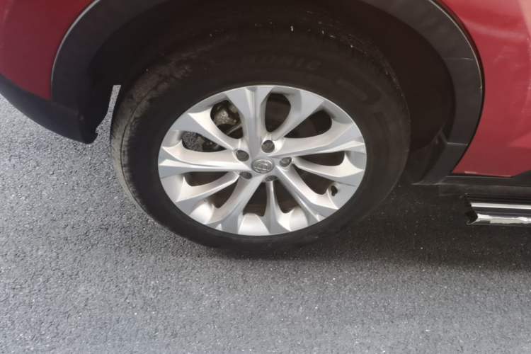 Used Brilliance V3 2016 1.5L Automatic Smart Version Right Rear Wheel Hub