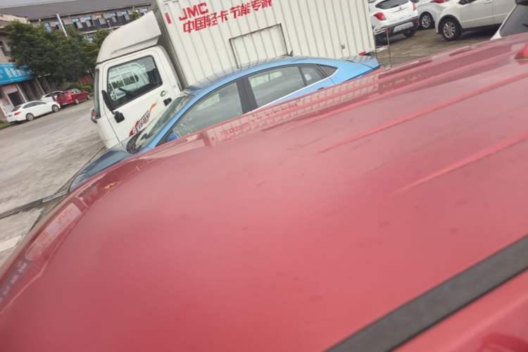 Used Brilliance V3 2016 1.5L Manual Comfort Model Roof