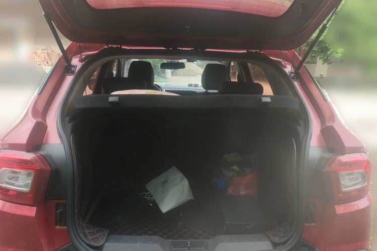 Used Brilliance V3 2016 1.5L Automatic Smart Version Trunk