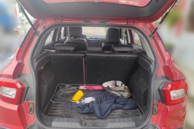 Used Brilliance V3 2016 1.5L Manual Elite Version Trunk