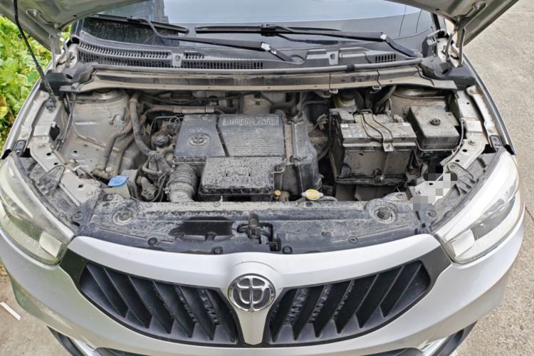 Used Brilliance V3 2016 1.5L Manual Comfort Model Engine Bay