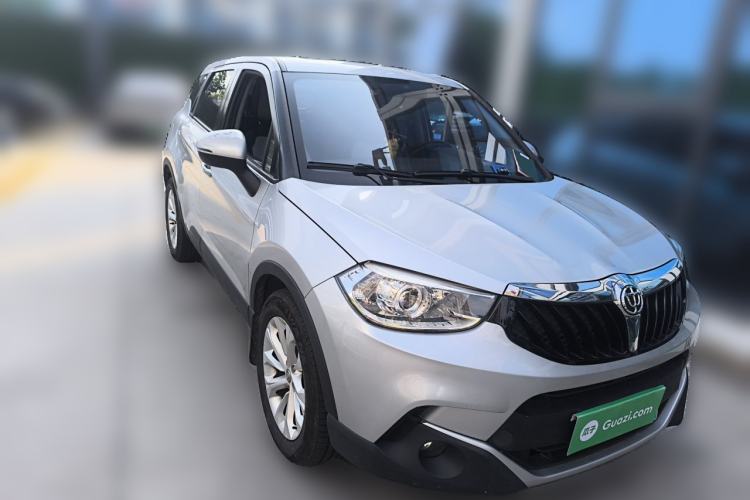 Used Brilliance V3 2016 1.5L Manual Smart Version Front Right 45 Deg