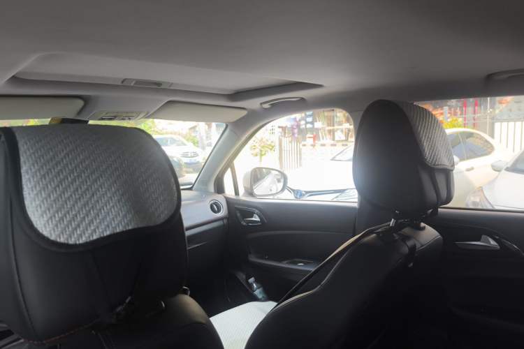 Used Brilliance V3 2016 1.5L Manual Smart Version Headliner